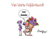 Verjaardagskaart met bosje bloemen olifant glijdend muisje 3