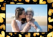 Verjaardagskaart met foto's kus brievenbus gouden hartjes 2