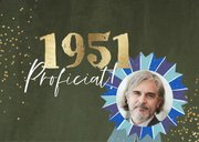 Verjaardagskaart met groot jaartal in goud op velvet groen 2