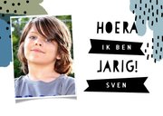 Vrolijke uitnodiging kinderfeestje met verf, stippen en foto 2