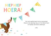 Vrolijke verjaardagskaart met een teckel en ballonnen  3