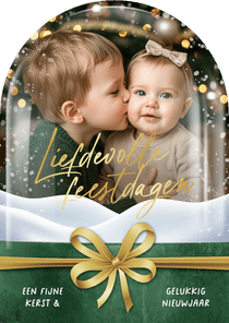 Kerstkaart sneeuwbol foto liefdevolle feestdagen strik goud