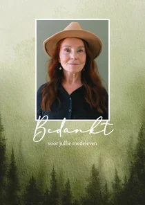 Bedankkaart rouwkaart dennenbos landschap met foto