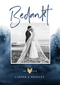 Bedankkaartje bruiloft verf inkt blauw met goudaccent hartje