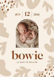 Beige geboortekaartje met abstracte vormen en foto