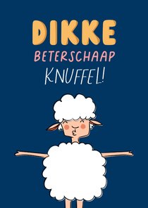 Beterschapskaart dikke knuffel van een hip vrolijk schaapje