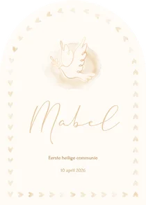 Boogvormig communiekaartje met duif en kader van hartjes