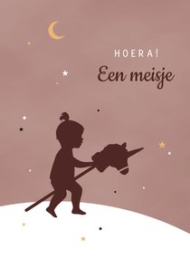 Felicitatie meisje op stokpaardje