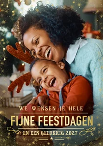 Foto kerstkaart met fijne feestdagen met klassieke letters
