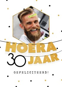 Fotokaart met slingers hoera confetti foto goud