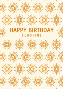 Gele verjaardagskaart met zonnetjes happy birthday sunshine