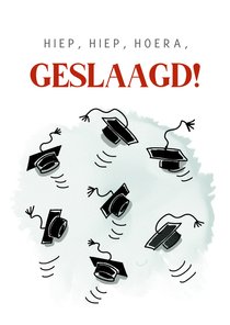 Geslaagdkaart met geslaagd hoedjes in de lucht