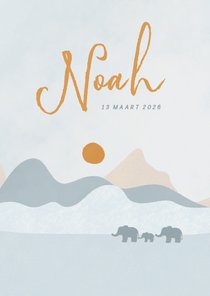 Hip blauw geboortekaartje landschap met olifantjes