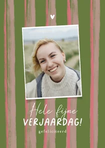 Hip verjaardagskaartje gekleurde strepen vrouw en foto