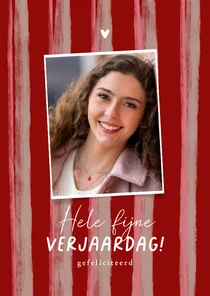 Hip verjaardagskaartje gekleurde strepen vrouw en foto