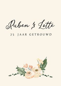 Jubileumkaart huwelijk zalmroze bloemen