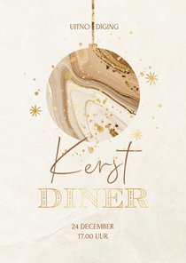 Kerstdiner uitnodiging zakelijk met marmer kerstbal beige