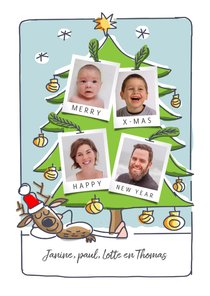 Kerstkaart met rendier foto's in de boom