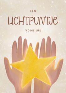 Kerstkaartje lichtpuntje handen met lichtgevende ster