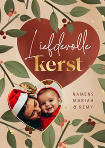 Kerstkaartje met takjes en hart met foto