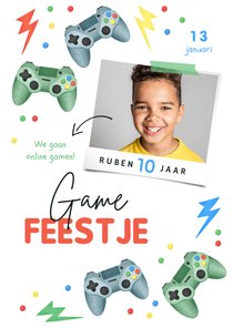 Kinderfeestje gamen controller bliksem confetti foto