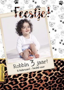 Kinderfeestje kaart panterprint voor kleine feestbeesten