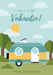 Leuke vakantiekaart met caravan en omgeving