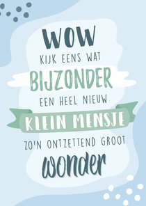 Lichtblauwe geboorte felicitatiekaart met typografie tekst