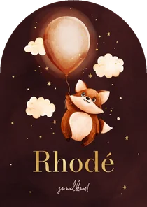 Lief roze geboortekaartje boog met vosje en een ballon
