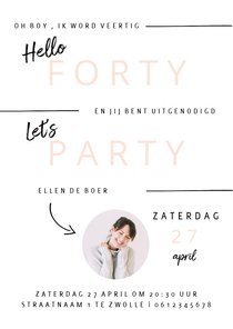 Minimalistische uitnodiging verjaardagsfeest vrouw