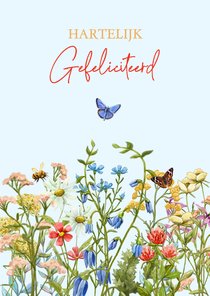 Mooie klassieke verjaardagskaart met wilde bloemen