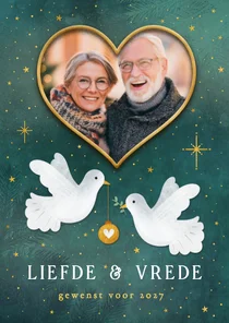 Nieuwjaarskaart vrede en liefde met duifje en foto in hartje