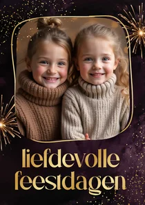 Nieuwjaarskaartje liefdevolle feestdagen goud paars vuurwerk