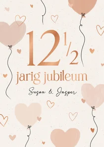 Stijlvolle jubileumkaarten met roze hartjes ballonnen koper