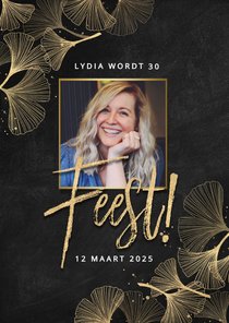 Stijlvolle uitnodiging verjaardag gouden ginkgo "Feest!"