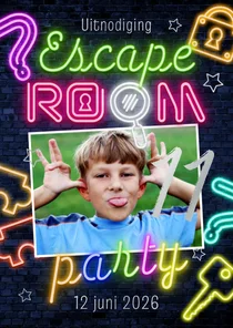 Toffe uitnodiging kinderfeest escape room neon foto sterren