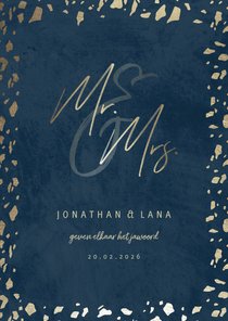 Trouwkaart 'Mr & Mrs' donkerblauw met terrazzo patroon