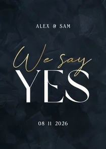 Trouwkaart 'we say yes' donkerblauw met goud stijlvol