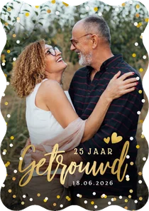 Uitnodiging 25 jaar getrouwd met grote foto en confetti