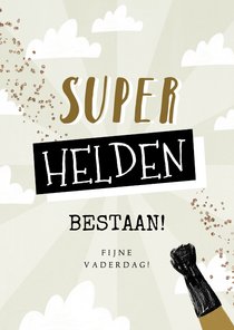 Vaderdagkaart met superhelden quote en wolken