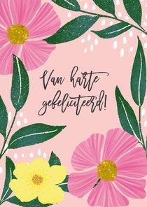 Verjaardagskaart met roze en gele bloemen