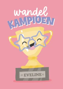 Vrolijke roze felicitatiekaart voor een wandel prestatie