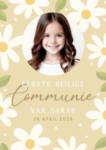 Vrolijke uitnodiging eerste communie witte bloemetjes