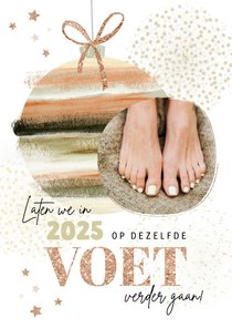 Zakelijke kerstkaart pedicure kerstbal glitters sterren foto