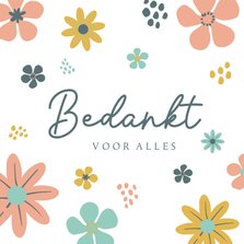 Bedankkaart met kleurrijke getekende bloemen