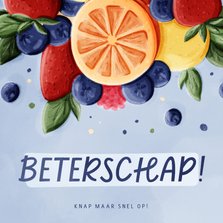 Blauwe beterschapskaart met verschillende soorten fruit