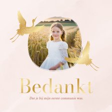 Communie bedankkaartje in roze textuur met goudfolie vogels