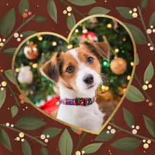 Kerstkaart met eigen foto hond en kersttakjes zonder tekst