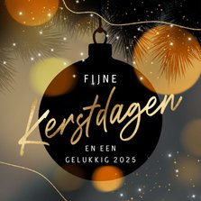 Kerstkaart sfeer kerstbal lichtjes