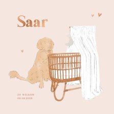 Lief geboortekaartje meisje wieg en hond illustratie roze